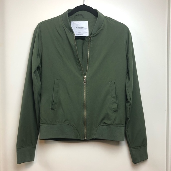 𝅺[ARDEN B] Olive Green light Bomber style jacket - Picture 3 of 4